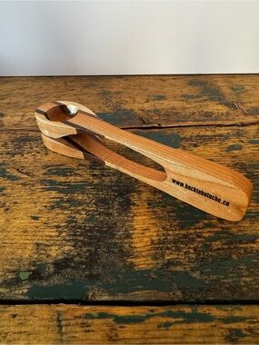 Wooden Musical Spoons- Natural Two-Tone Wood
